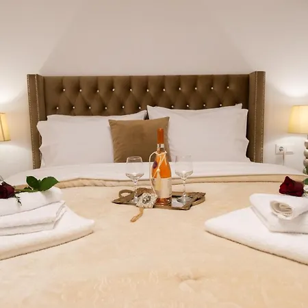 Villa Virginia, Heated Pool, *