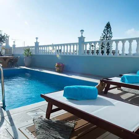 Virginia, Heated Pool, * Kalamaki (Heraklion)